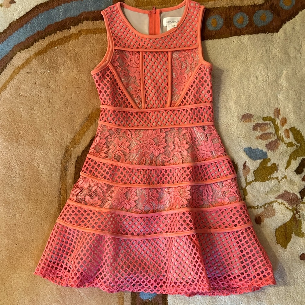Girls Coral lace sleeveless dress Size 8